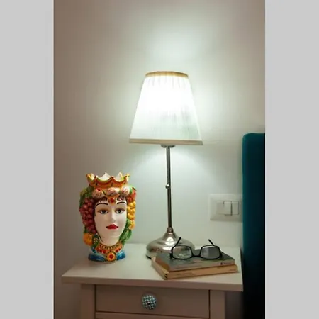 Blue Sea House * 切法卢