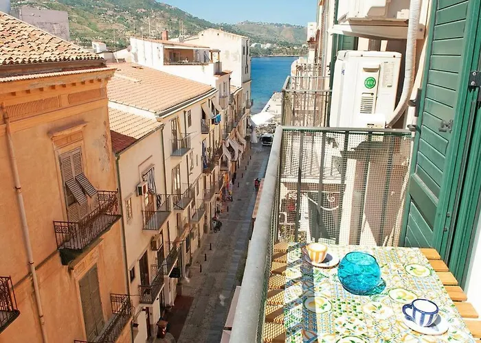 Apartment Blue Sea House Cefalu